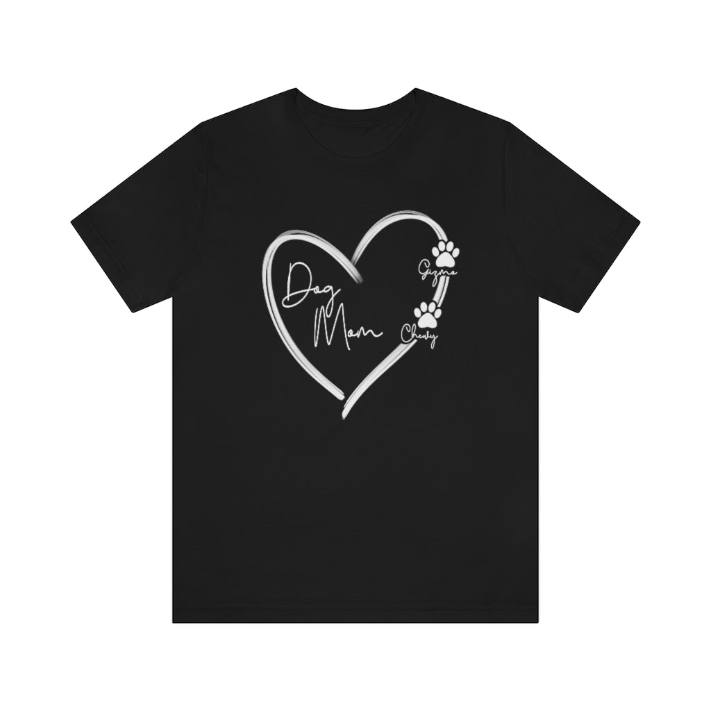 Dog Mom Heart Tshirt. Black.